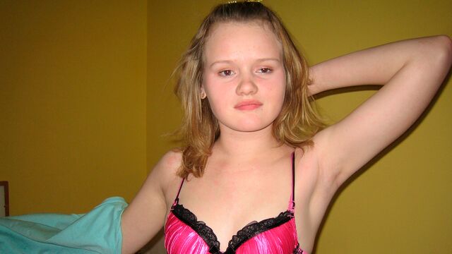 सुंदरी Carolina - भावुकता दृश्य - Casual Teen Sex