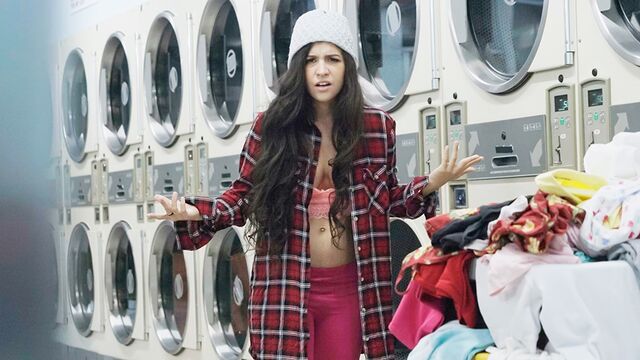 Annika का ब्लोजॉब चलचित्र