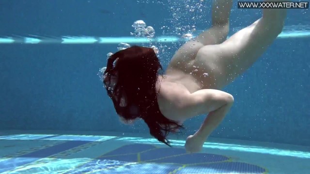 Indescribable Jessica Lincoln - pornstar trailer - Underwater Show