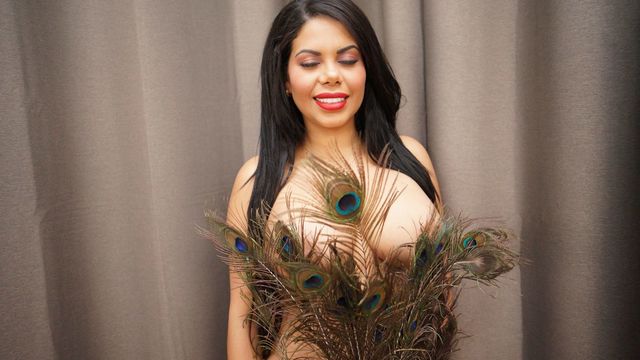 Lustige Kesha Ortega's Sexfilm anschauen