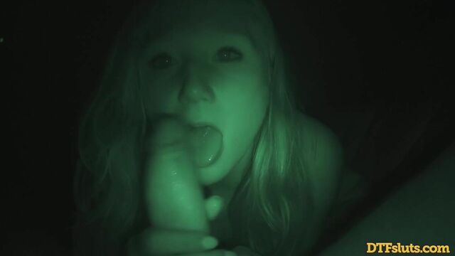 April Aniston en porno de noche de DTF Sluts