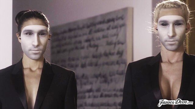 Casey und Dana's Oral Trailer