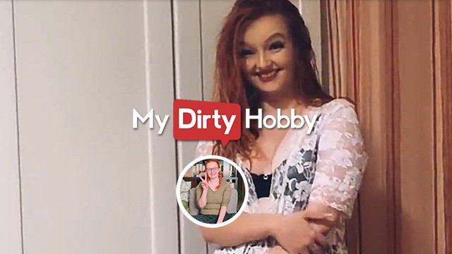 Tolle Schönheit - Penis lutschen XXX-Film - mydirtyhobby
