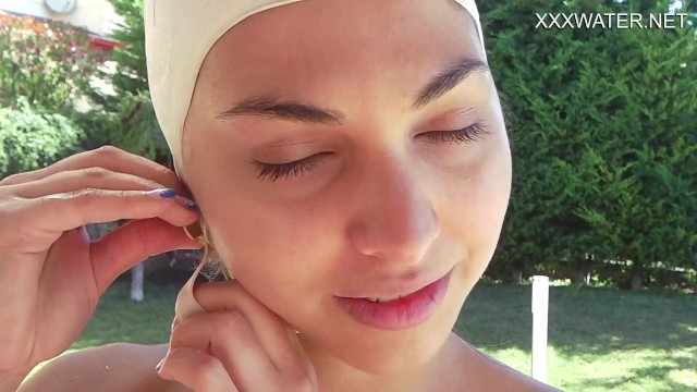 Stylish puss - pornstar sex - Underwater Show