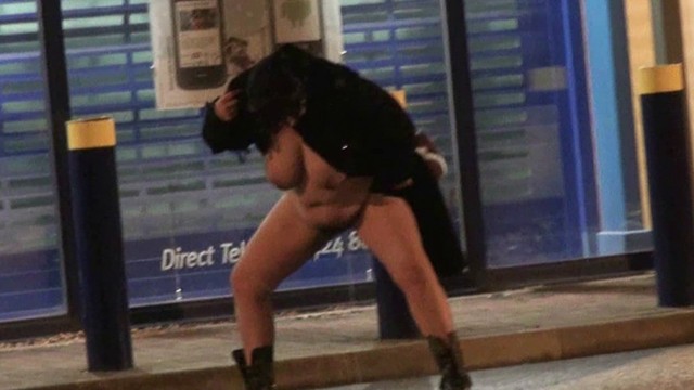 La enamorada señora - acción de depilada - Uk-Flashers