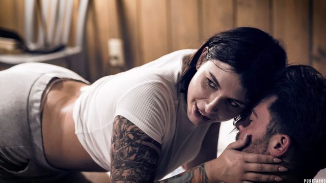 Ivy और Vera का कुत्ते शैली विड.