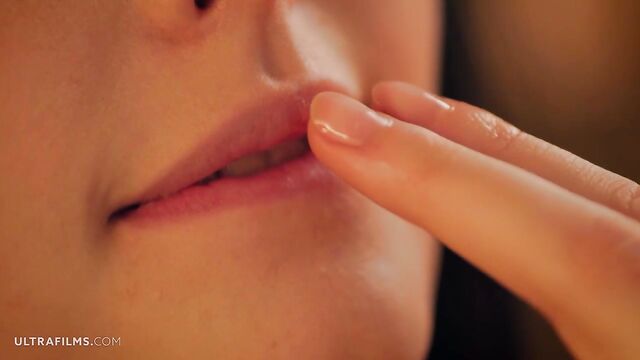 Impeccable Amelia Riven - fingers smut - Ultra Films