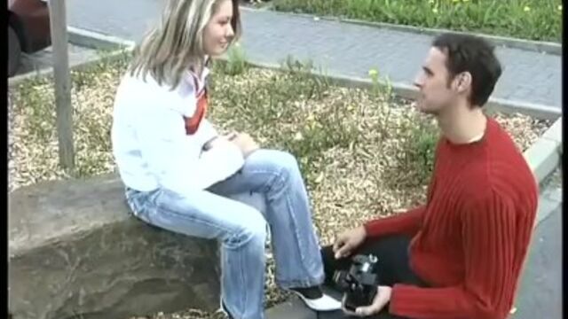 Incantevole pupazza - azione all'aperto - German Pickups