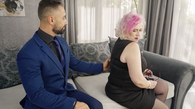 Piacevole per gli occhi Vicky A - clip a pecora - Thagson