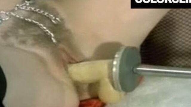 Fetisch XXX-Clip mit niedlicher Liebling von Color Climax