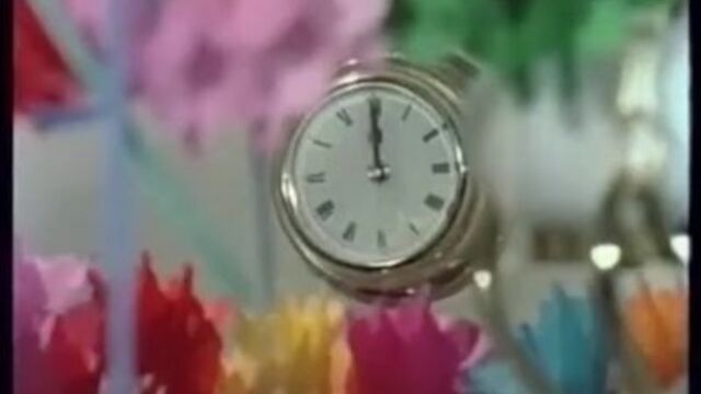 Entusiasta coniglietta in film figa pelosa