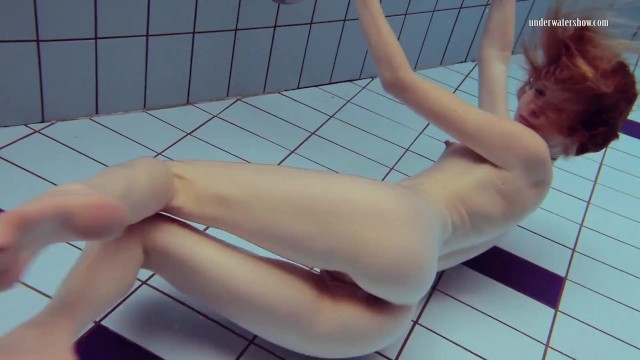 Geile Nastya in Fetisch XXX-Clip