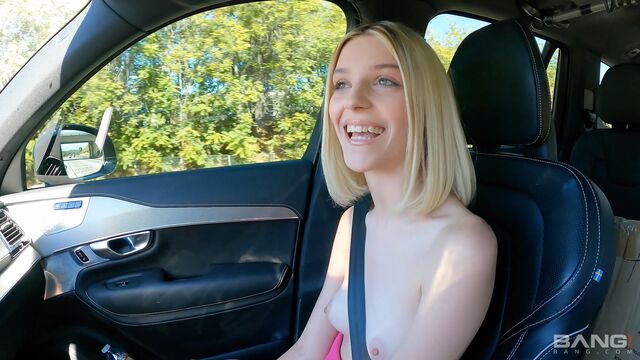 Oral Pornofilm mit heißblütiger Maria Anjel von Real Teens