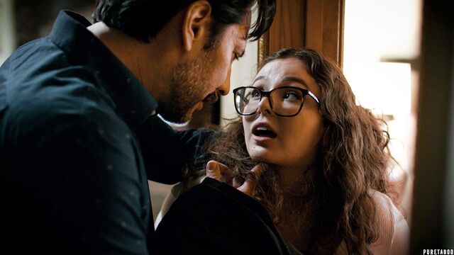 Leana's doggystyle dirt