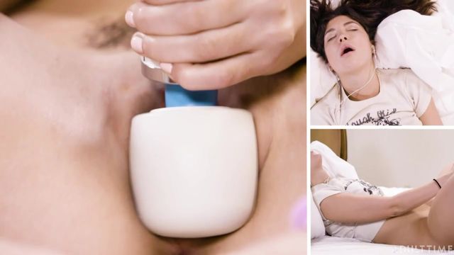 Flirtatious Jane Wilde's solo video