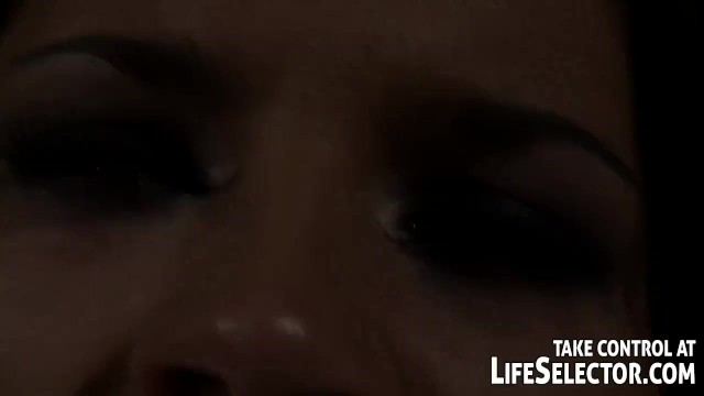 Life Selector présente sexe pisser de Angel Rivas