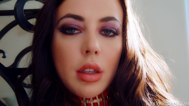 Porno con la obscena Whitney Wright con posando de Jules Jordan