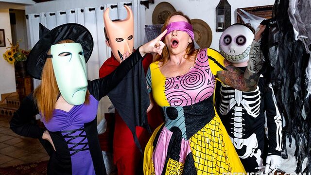 Provocative Evie and Sophia's cowgirl movie