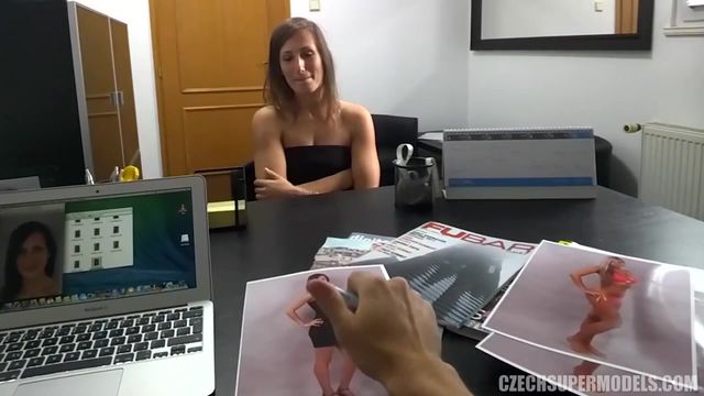 Czech Supermodels - blonde action