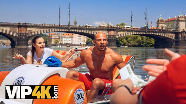 Hunt4k - oscenità cornuto