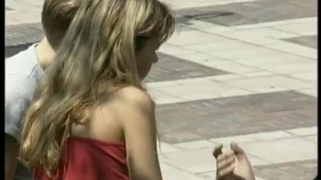 La perfecta mujersota en clip de pick-up