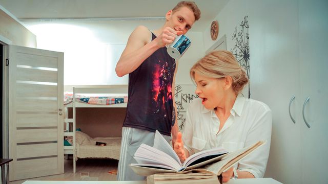 Tutor 4k - doggystyle movie