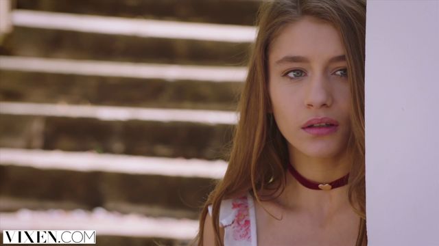 Handjob porn with squeaky Rebel Lynn from Vixen