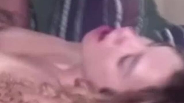 Vídeo de la pura joya de lencería 