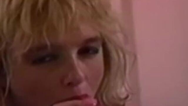 Se masturbando sexo da divina amadora