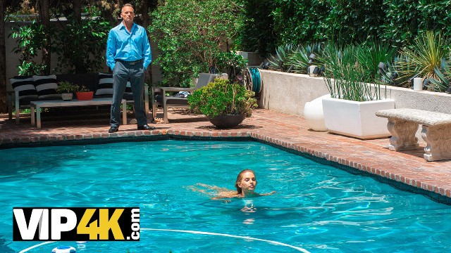 Stupefacente Summer Day e Sydney Cole partecipa in oscenità hd