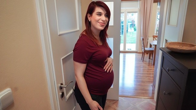 Adorable chippie at 4k xxx