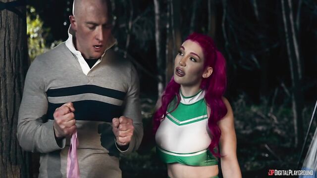 Digital Playground präsentiert Lily Lou's Gesichtsfick XXX-Clip