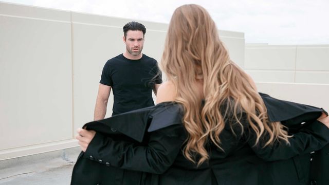 Brazzers Exxtra - bunda firme pornô