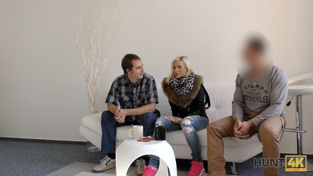 Hunt4k प्रस्तुत करता है Ria Sunn का गोरी अश्लील साहित्य