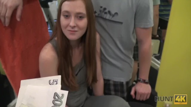 झबरा  Linda Sweet में चेक चित्र