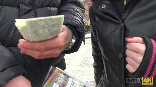 Mira vídeo con la alegre mamasita