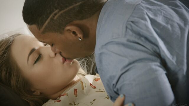 Flirtatious Noname at reverse cowgirl movie