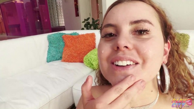 उछालभरी  Jessie Rogers में अभिनय किया पैर दृश्य