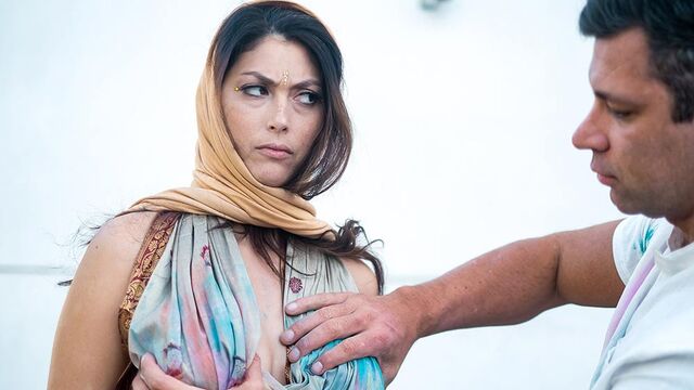 Hijab Mylfs featuring Lola Pearl's brunette xxx