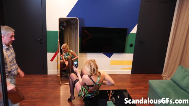 Regardez contenu x de la salope pute