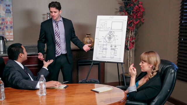 Riprese corpo perfetto con carina Priya Price di Big Tits at Work