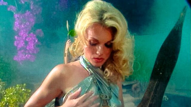 Prurient Jenna Jameson and Avalon - orgy clip - Wicked Pictures