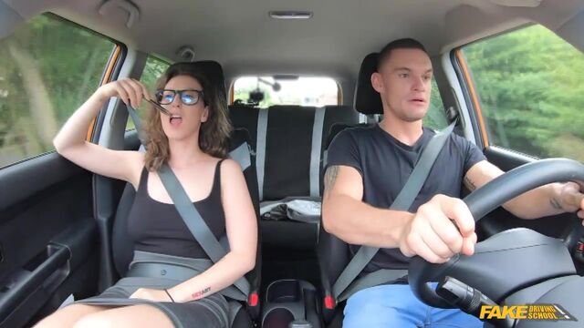 Watch aristocratic Emylia Argan's smut