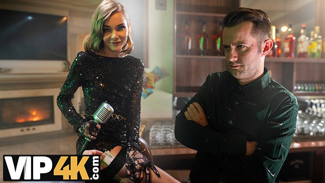 Hunt4k presenta scena calze con Steve Q