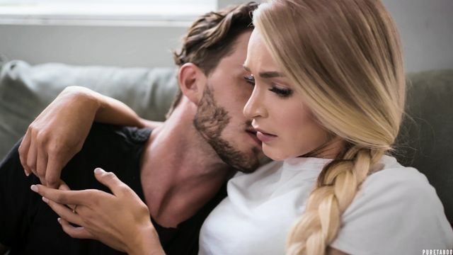 Erotic Sarah Vandella and Emma Hix at in the bed xxx