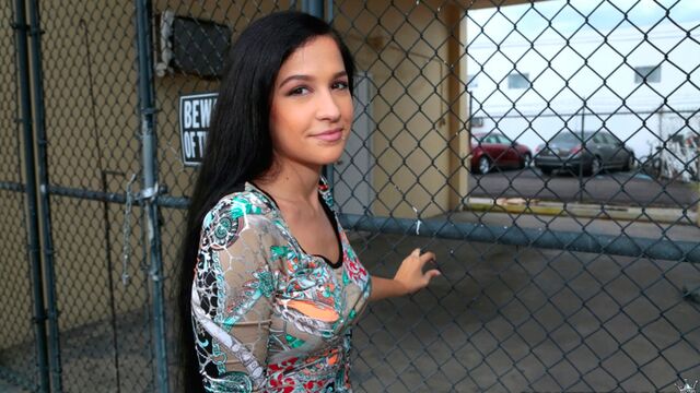 8th Street Latinas - milf scene