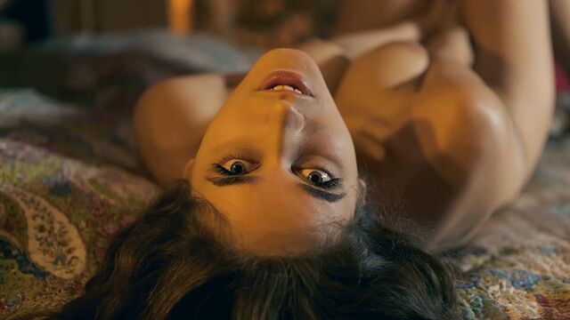 Fingern Porno mit denkwürdiger Emily J von MetArt X