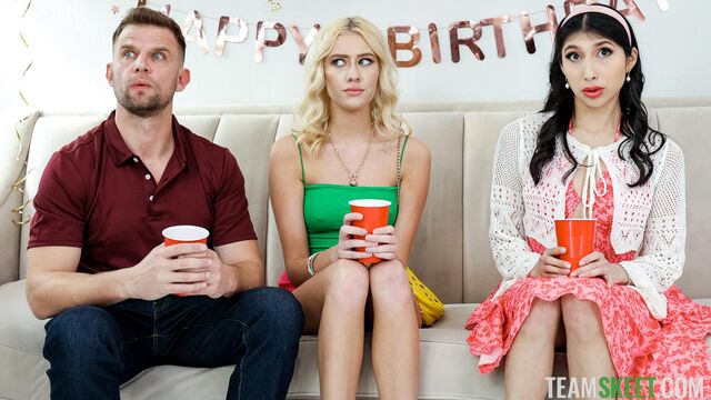 Luring Penelope Woods and Skyler Storm at side fuck porn