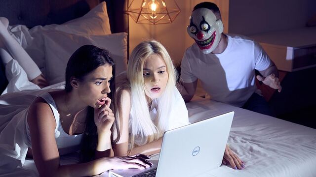 Good-looking Novella Night and Milancheek's cowgirl video