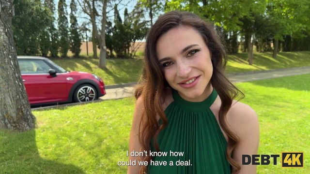 La traviesa Sakura Hell - contenido de al aire libre - Debt4k